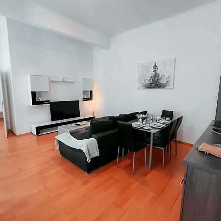 Raimond Apartment Ottakringer Top 10 เวียนนา ภายนอก รูปภาพ